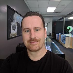 Meet your Posher, Justin